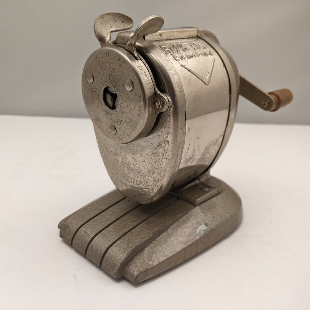 Vintage BOSTON Champion Pinch Feed Metal Desktop Pencil Sharpener | ~ 1968 USED